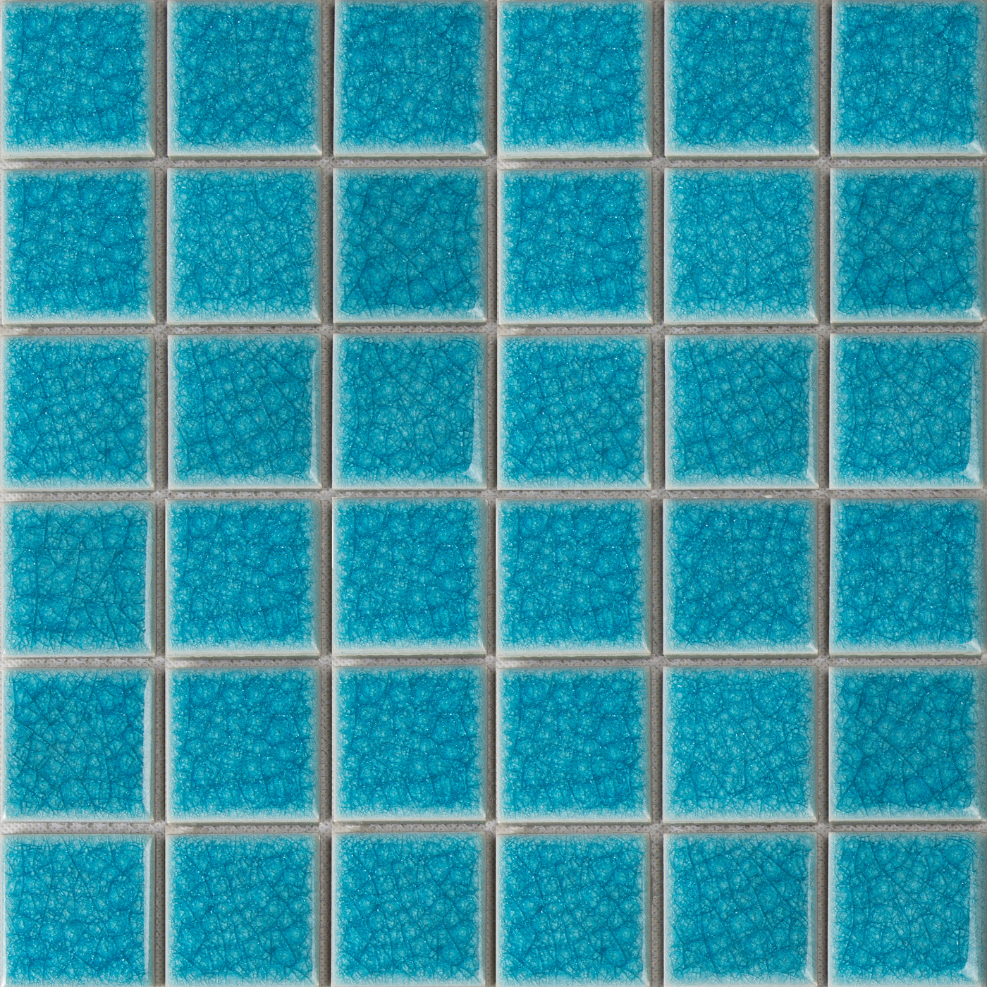 CRACKLING POOL MOSAIC TILES